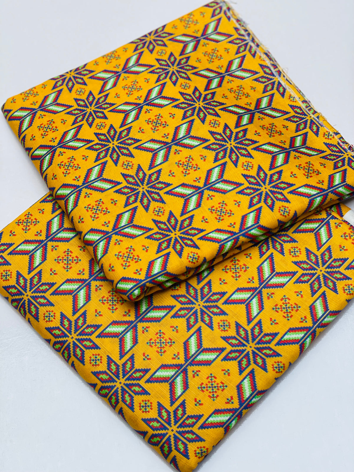KHADDAR PRINTED 2 PIECE SUIT
