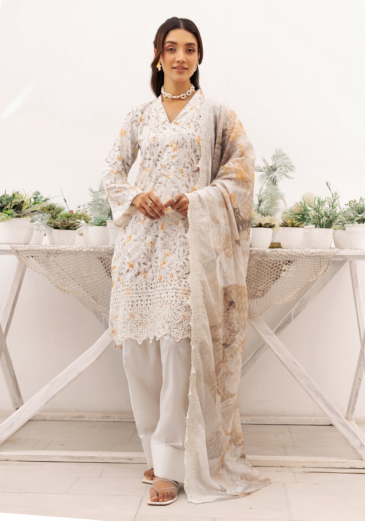 Rang-Reza Embroidered 3 Piece