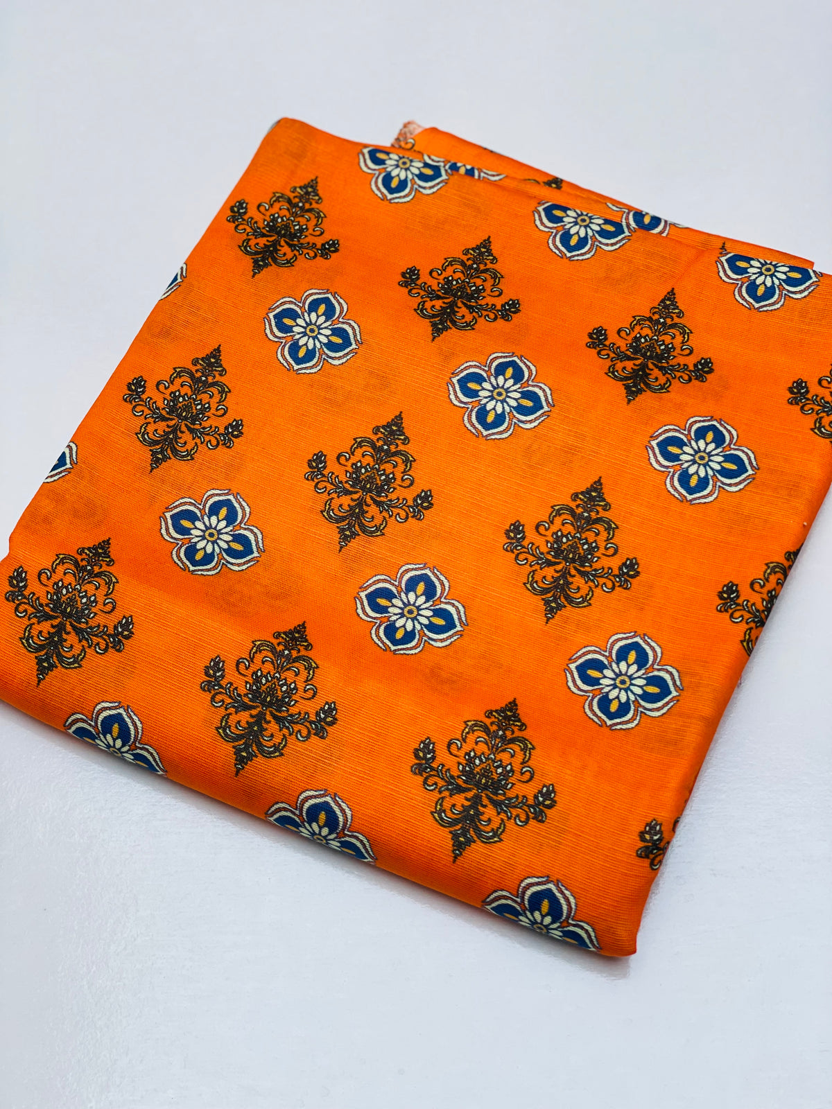 KHADDAR PRINTED 2 PIECE SUIT