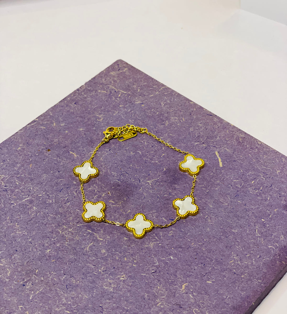 Four Leaf White bracelet