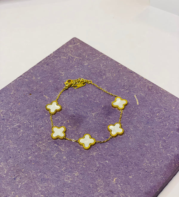 Four Leaf White bracelet