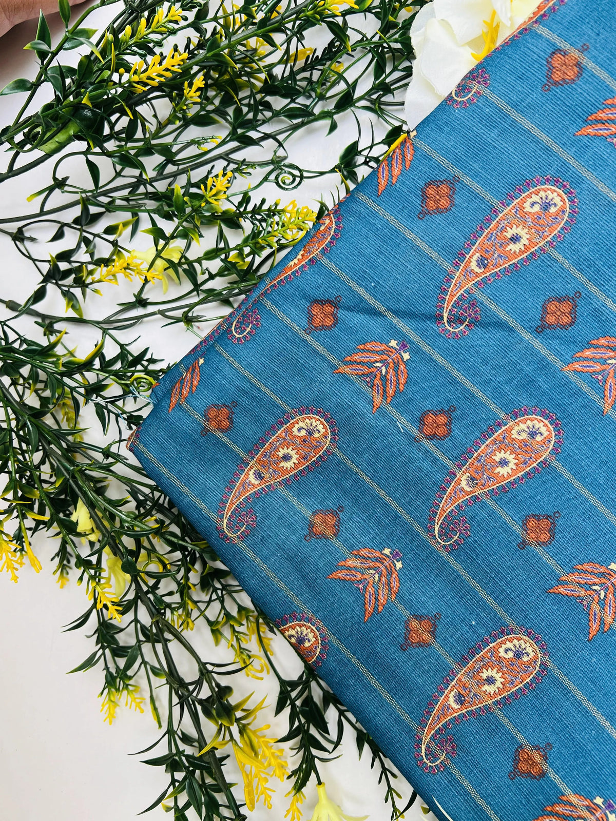 KHADDAR PRINTED 2 PIECE SUIT