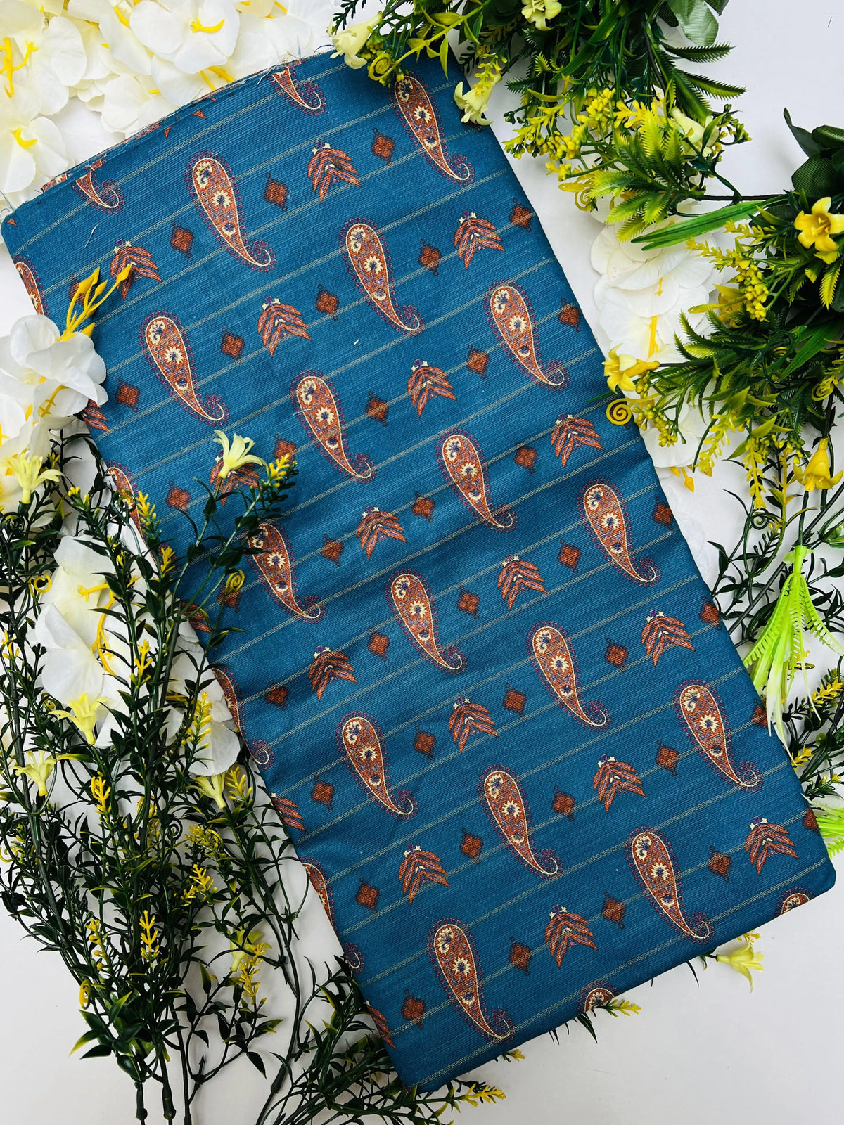 KHADDAR PRINTED 2 PIECE SUIT