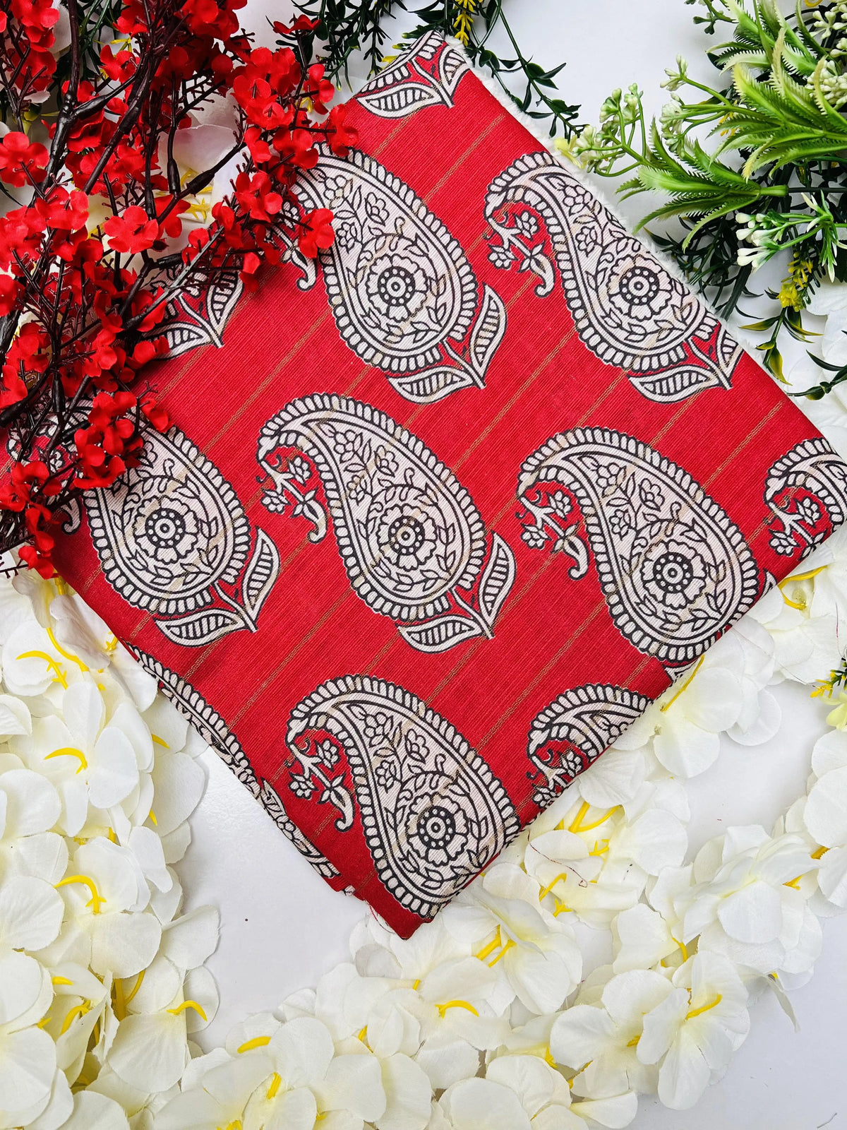 KHADDAR PRINTED 2 PIECE SUIT