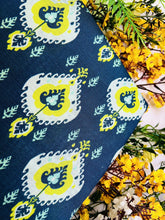 KHADDAR PRINTED 2 PIECE SUIT