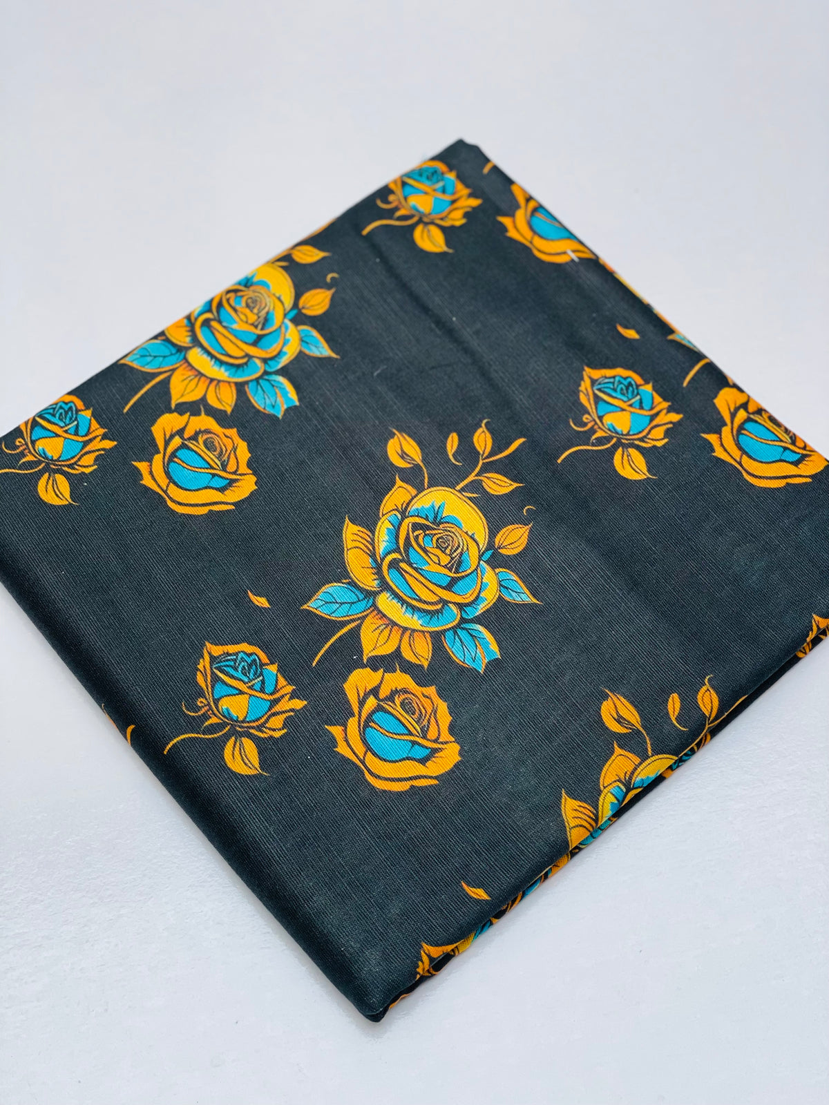 KHADDAR PRINTED 2 PIECE SUIT
