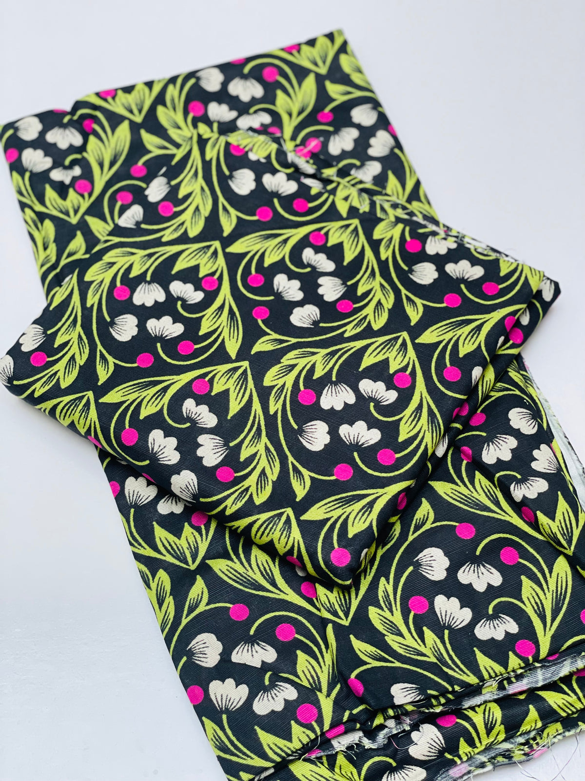 KHADDAR PRINTED 2 PIECE SUIT