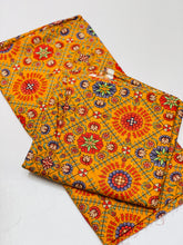 KHADDAR PRINTED 2 PIECE SUIT