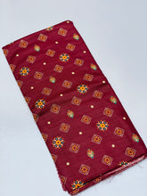 KHADDAR PRINTED 2 PIECE SUIT