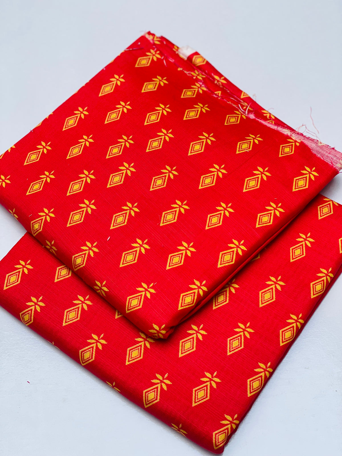 KHADDAR PRINTED 2 PIECE SUIT