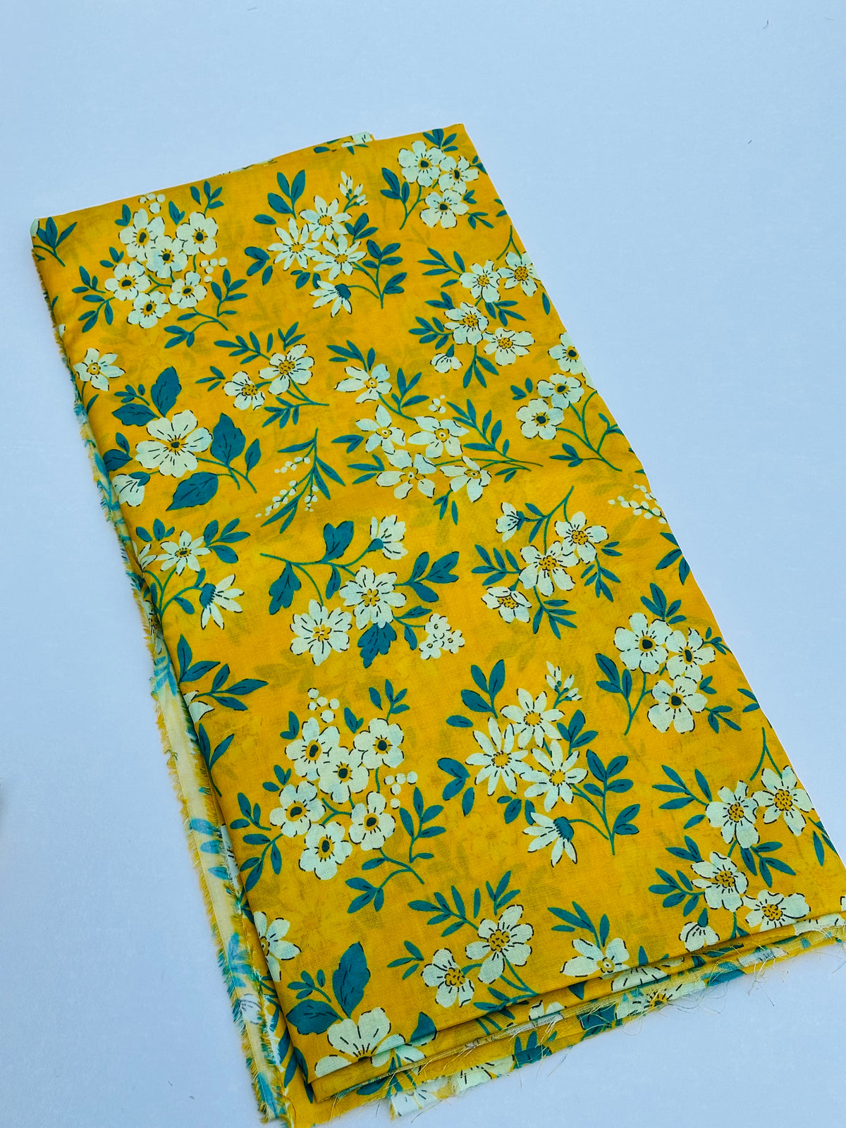 ALKARAM PRINTED LAWN 2 PIECE