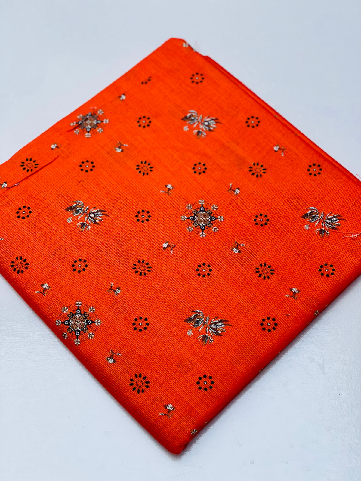 KHADDAR PRINTED 2 PIECE SUIT