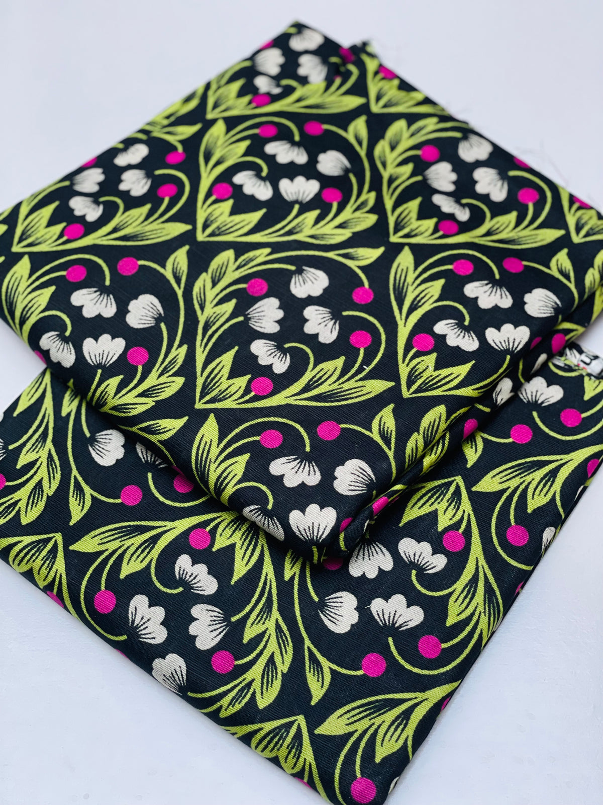 KHADDAR PRINTED 2 PIECE SUIT