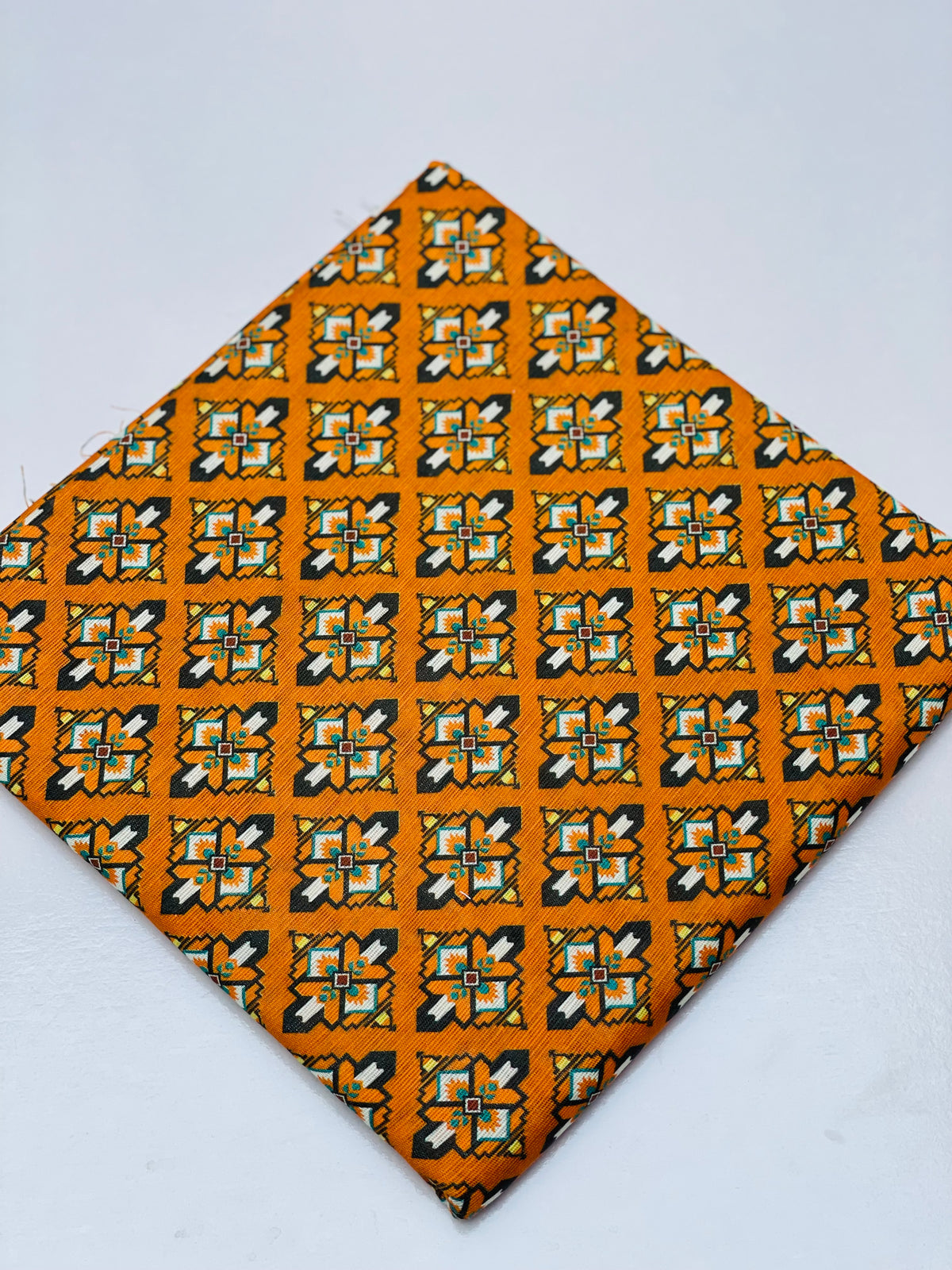 KHADDAR PRINTED 2 PIECE SUIT