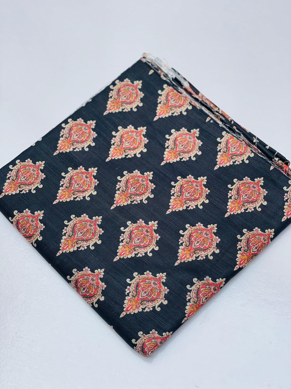 KHADDAR PRINTED 2 PIECE SUIT