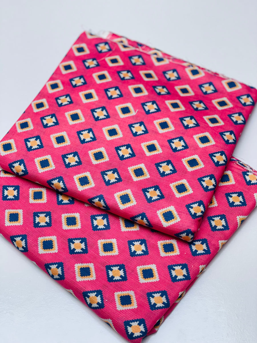 KHADDAR PRINTED 2 PIECE SUIT