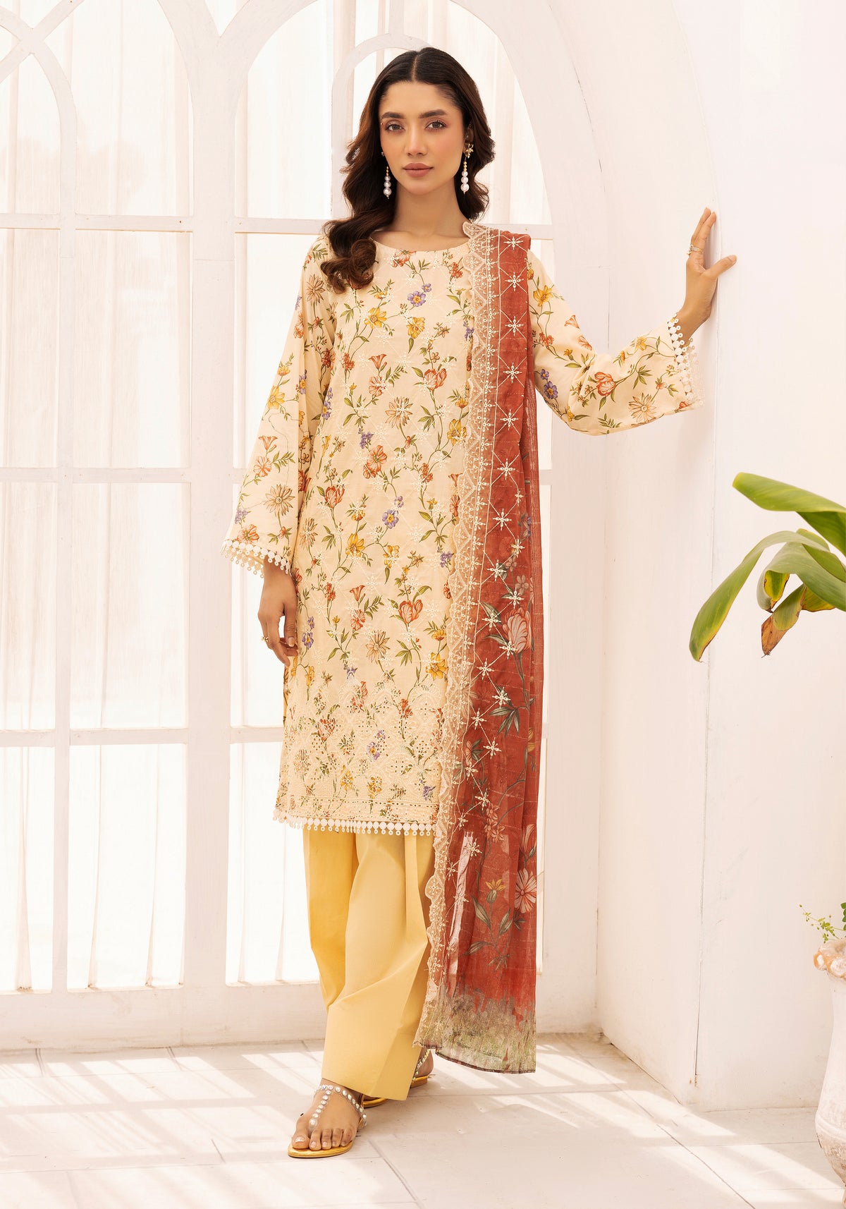 Rang-Reza Embroidered 3 Piece