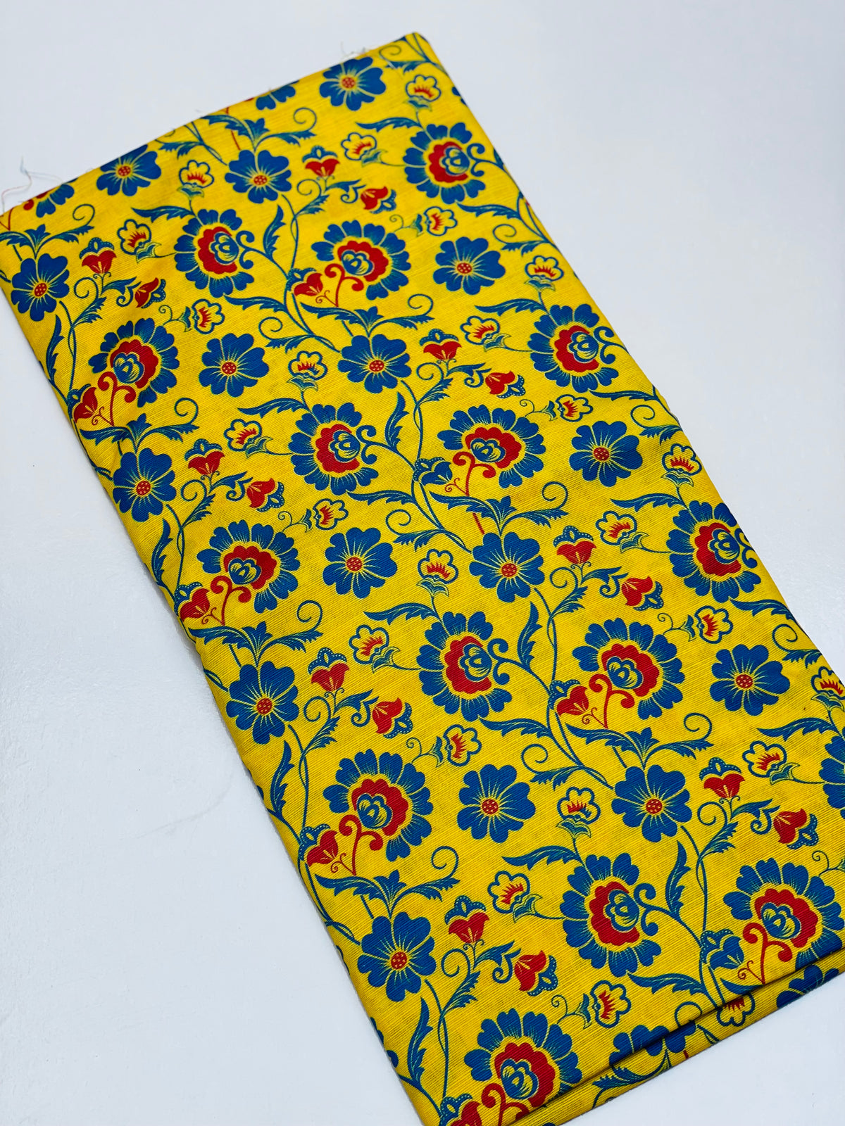 KHADDAR PRINTED 2 PIECE SUIT