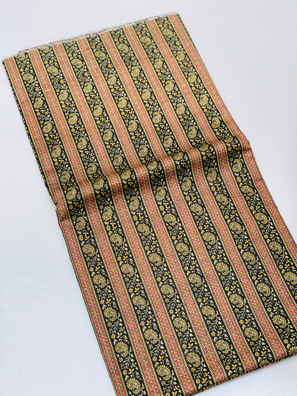 KHADDAR PRINTED 2 PIECE SUIT