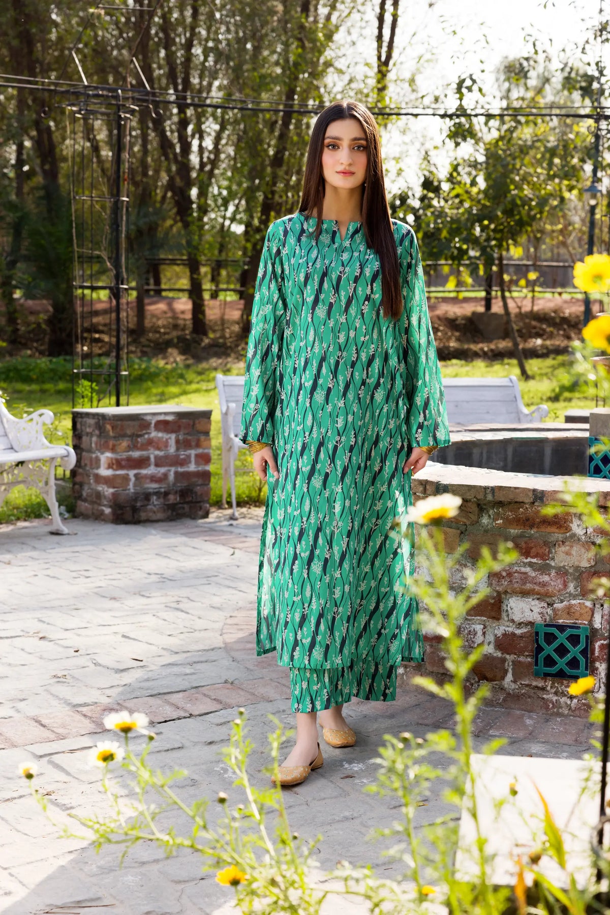 RANGREZA PRINTED LAWN 2 PIECE